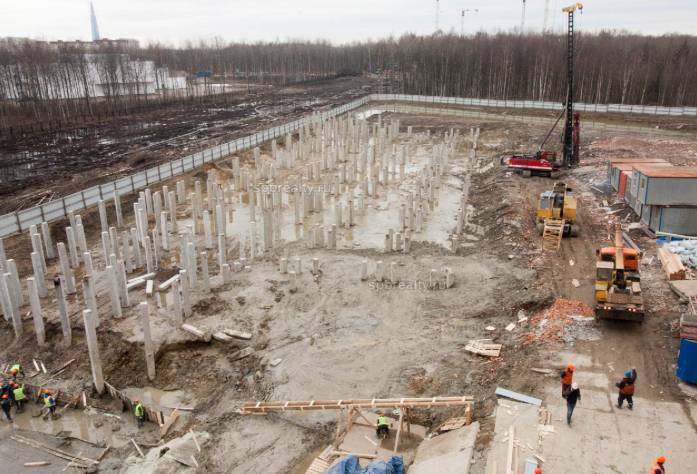 Ход строительства ЖК «Полис на Комендантском»: июнь 2018 г.